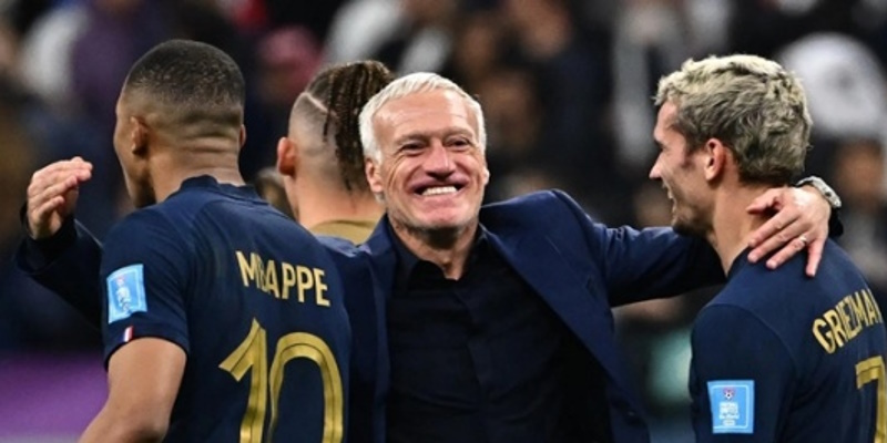 Deschamps cùng các học trò kỳ vọng vào Euro năm nay